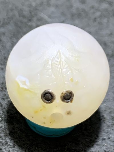 精美亚光冰飘高润度战国红玛瑙手工俏色巧雕金鱼2.0圆珠一个！ 精美亚光冰飘高润度战国红玛瑙手工俏色巧雕金鱼2.0圆珠一个！