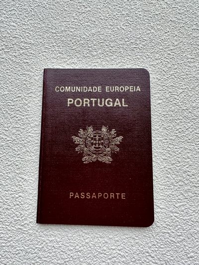 勋章奖章交易所7月15日群拍 - 葡萄牙护照