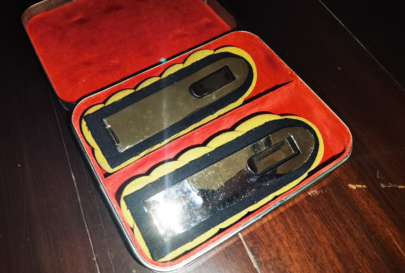 小杏藏品清理行动 日本大礼服 陆军步兵大佐正肩章