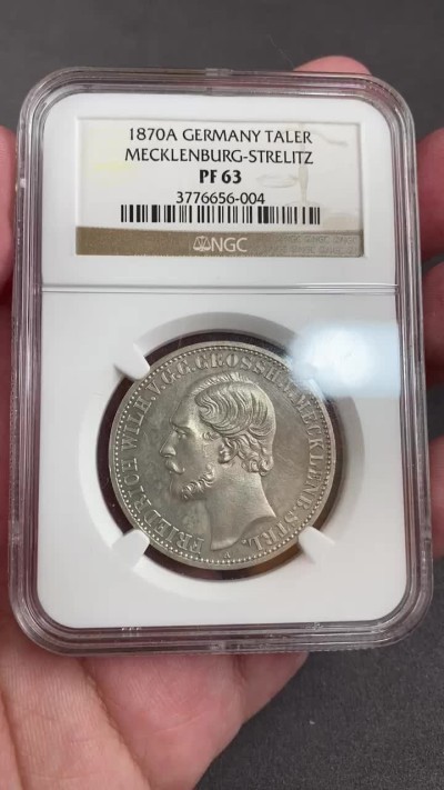 万国钱币拍卖第012期（视频直播专场） NGC PF63 1870年德国梅克伦堡精制1泰勒，加上普制的发行量只有5万枚，精制小邦难度可想而知，十年前ha拍卖原物，当年成交价就已经过800美金。