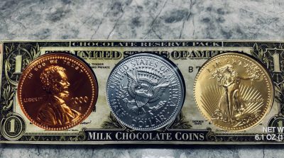 CSIS-GREAT评级精品钱币拍卖第二百零三期 - 荷兰迪诺恐龙家族美国金币外形巧克力3枚套 总6.1盎司