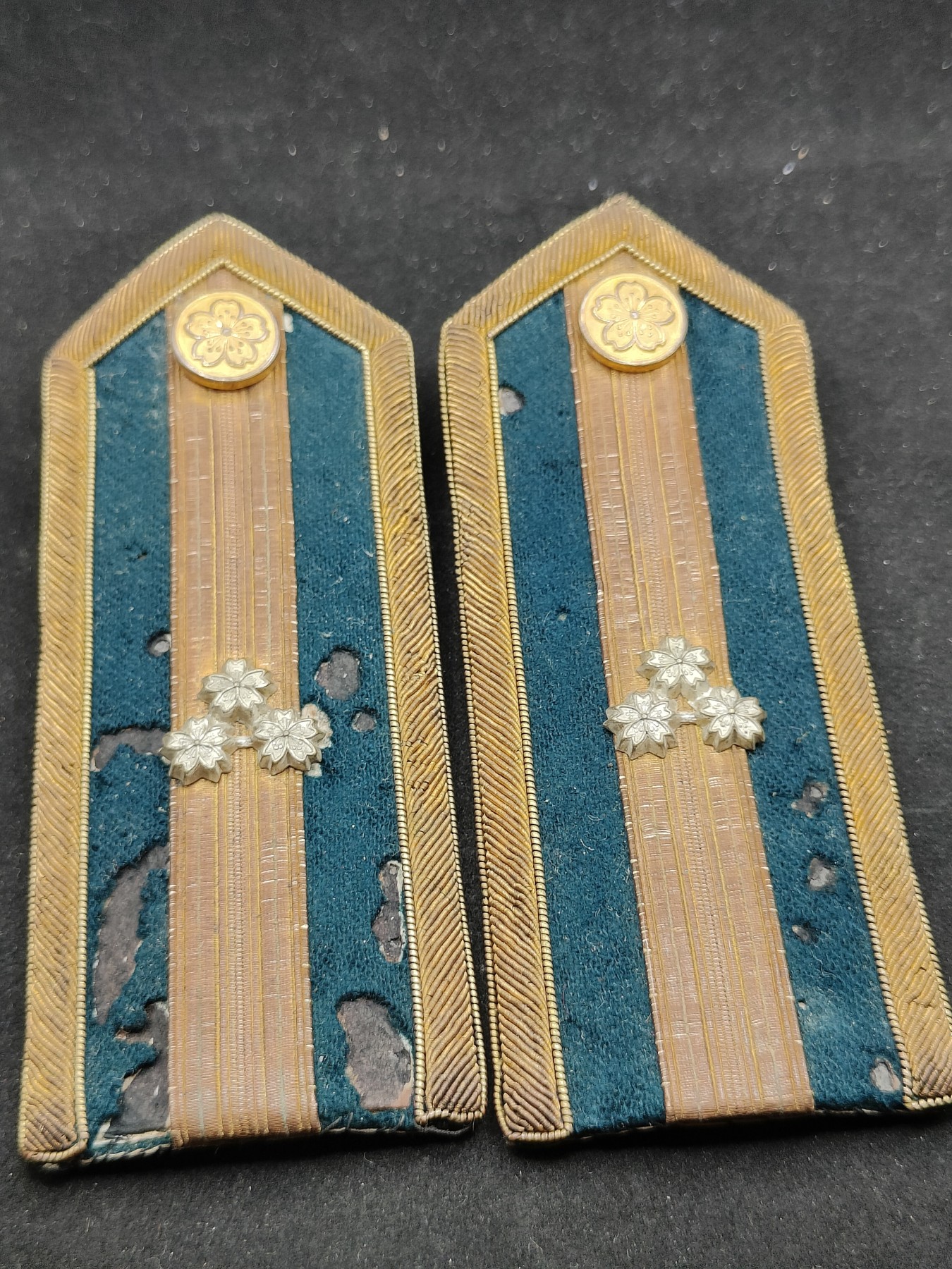 全场0元起拍 第73期 咸鱼国勋章拍卖专场 7月16日（周日）下午6：00开始 日本林务官员肩章