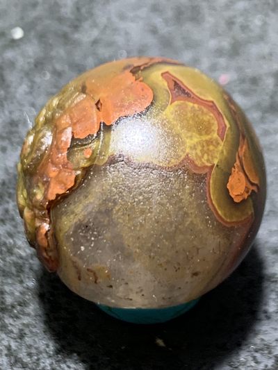 精美冰飘亚光战国红玛瑙手工俏色巧如意2.0圆珠一个， 精美冰飘亚光战国红玛瑙手工俏色巧如意2.0圆珠一个，