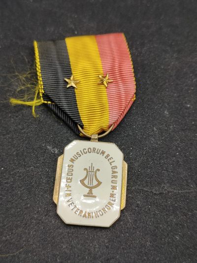 全场0元起拍 第73期 咸鱼国勋章拍卖专场 7月16日（周日）下午6：00开始 - 比利时一级音乐奖章 铜珐琅