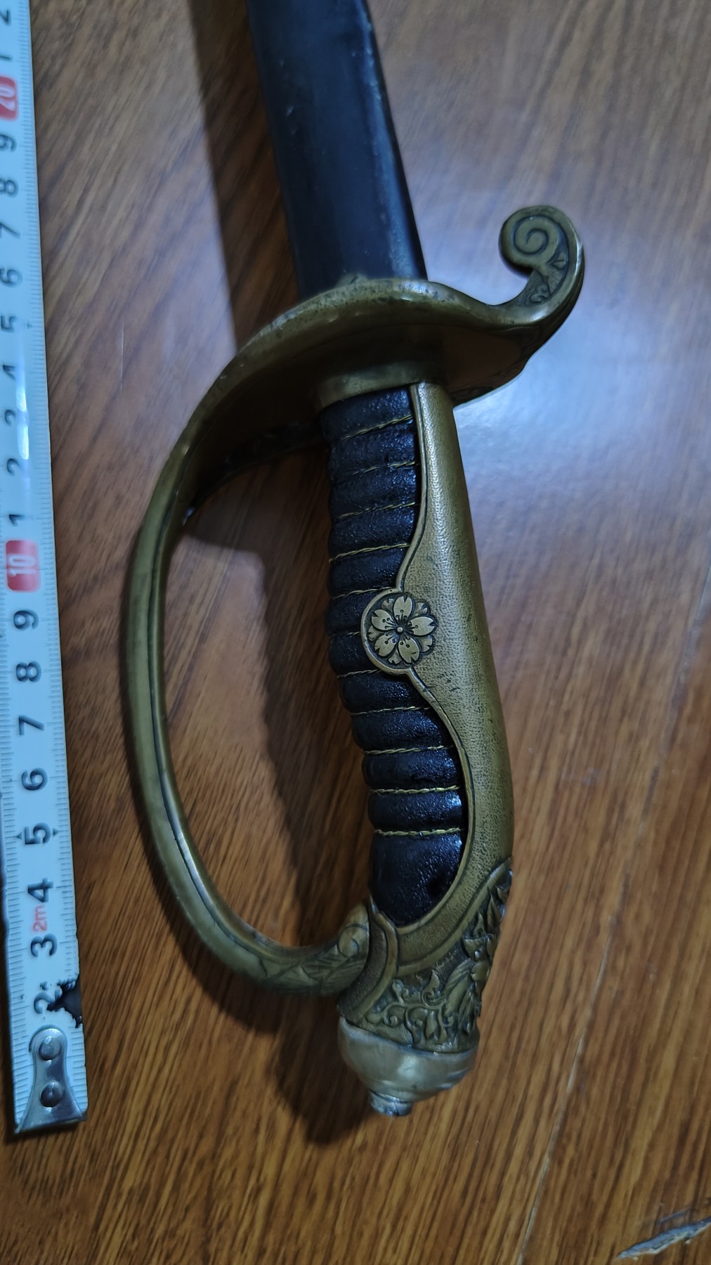 全场0元起拍 第73期 咸鱼国勋章拍卖专场 7月16日（周日）下午6：00开始 日本尉官指挥刀 刀条切断 未开刃