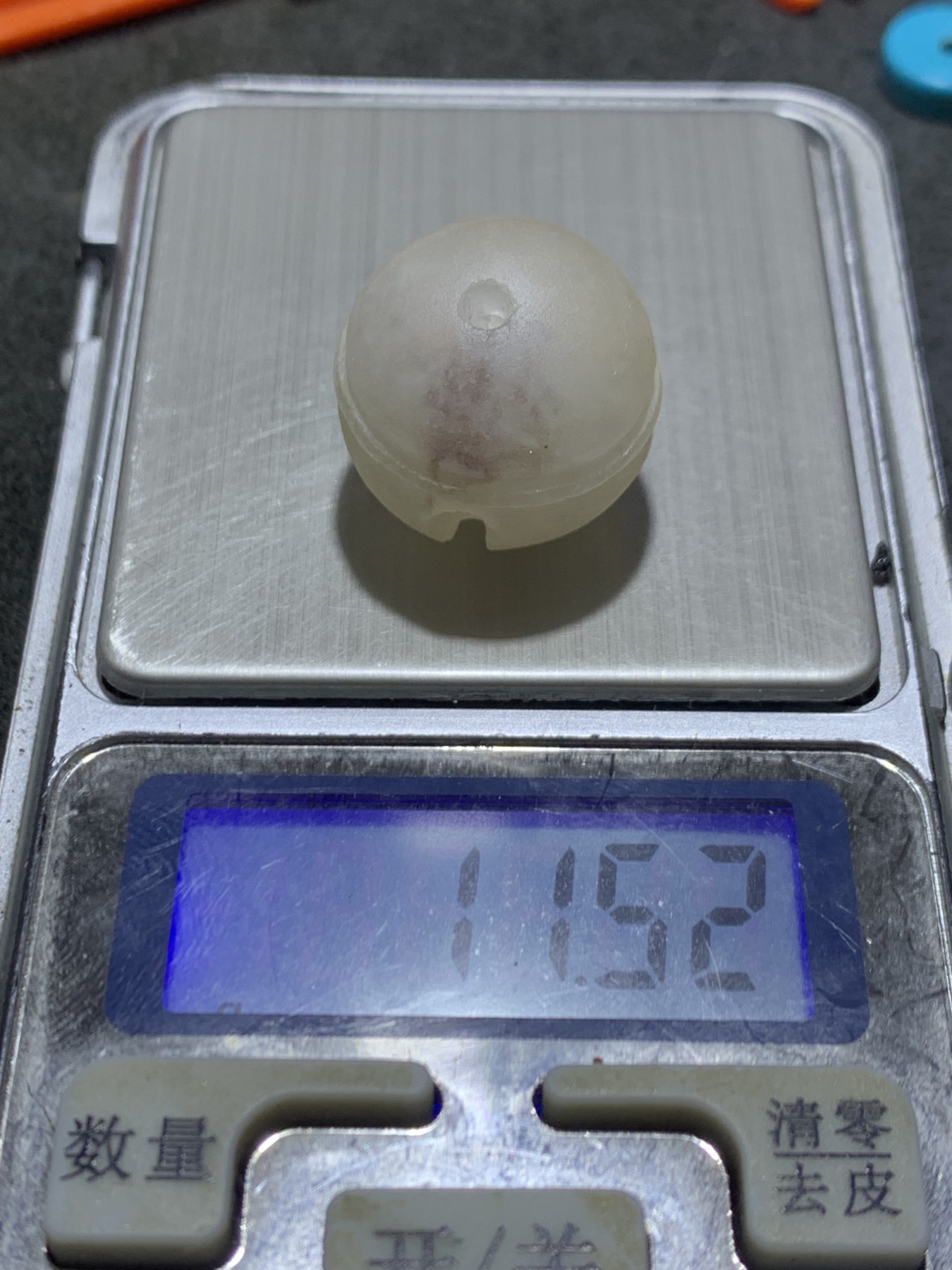 精美亚光冰飘战国红玛瑙手工雕刻铃铛2.0珠一颗！