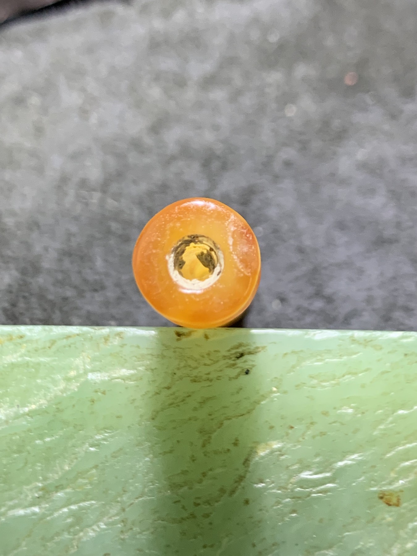 精美风化纹高玉化竹节大桶珠一颗