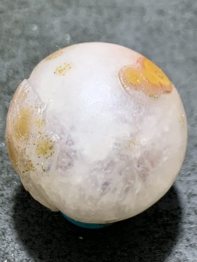 精美满冰飘亚光糖心料战国红玛瑙手工俏色巧雕金钱龟珠一颗！ 精美满冰飘亚光糖心料战国红玛瑙手工俏色巧雕金钱龟珠一颗！