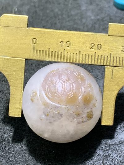 精美满冰飘亚光糖心料战国红玛瑙手工俏色巧雕金钱龟珠一颗！ 精美满冰飘亚光糖心料战国红玛瑙手工俏色巧雕金钱龟珠一颗！