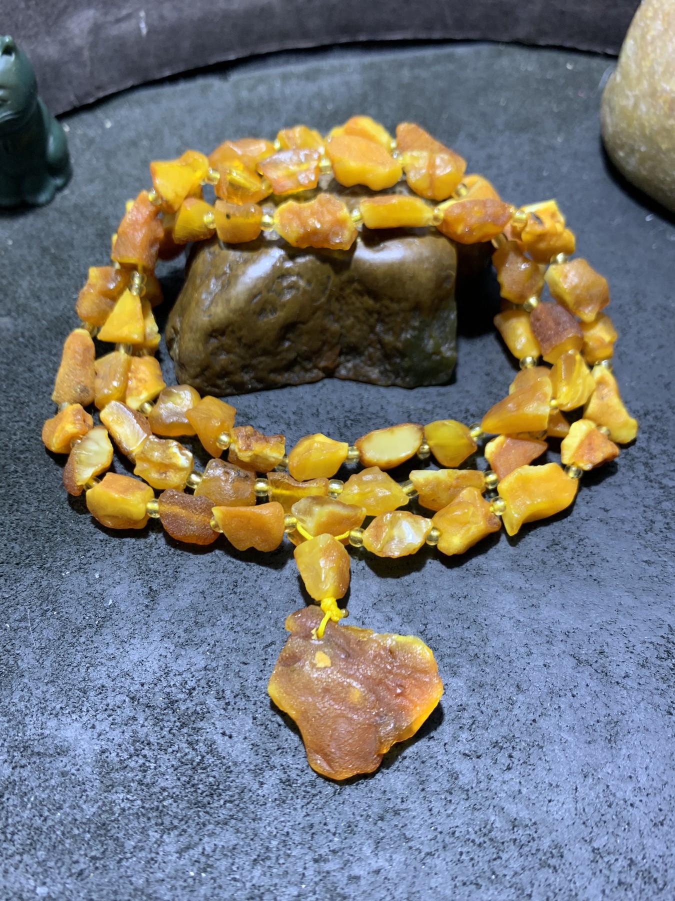 精美天然乌克兰蜜蜡随形原石项链1条！