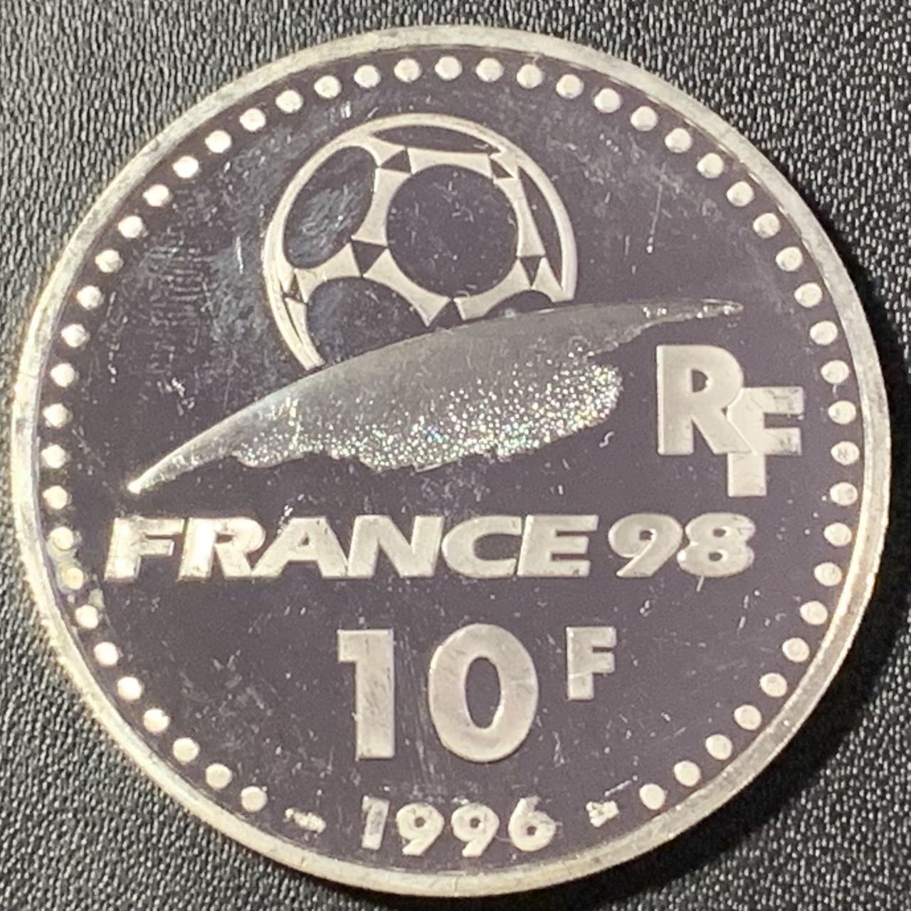 紫瑗钱币——第288期拍卖 法国 1996年 法国世界杯 进球 10法郎 21.16克 0.9银 精制（划痕）