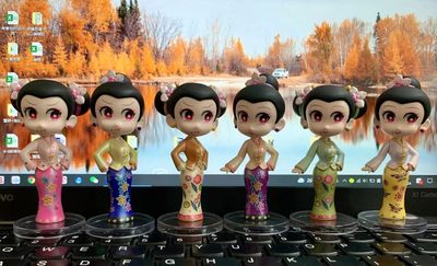 零元拍：小娘惹 潮玩盲盒，仅拆摆拍，一套六只。 - 零元拍：小娘惹 潮玩盲盒，仅拆摆拍，一套六只。