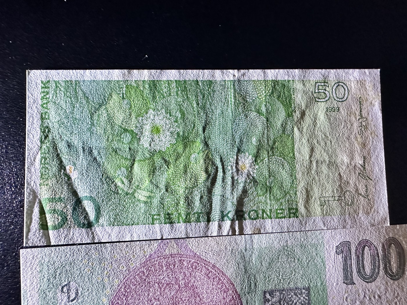 《外钞收藏家》第二百八十四期（连拍第一场） 捷克100全新+挪威50AU 两张一起