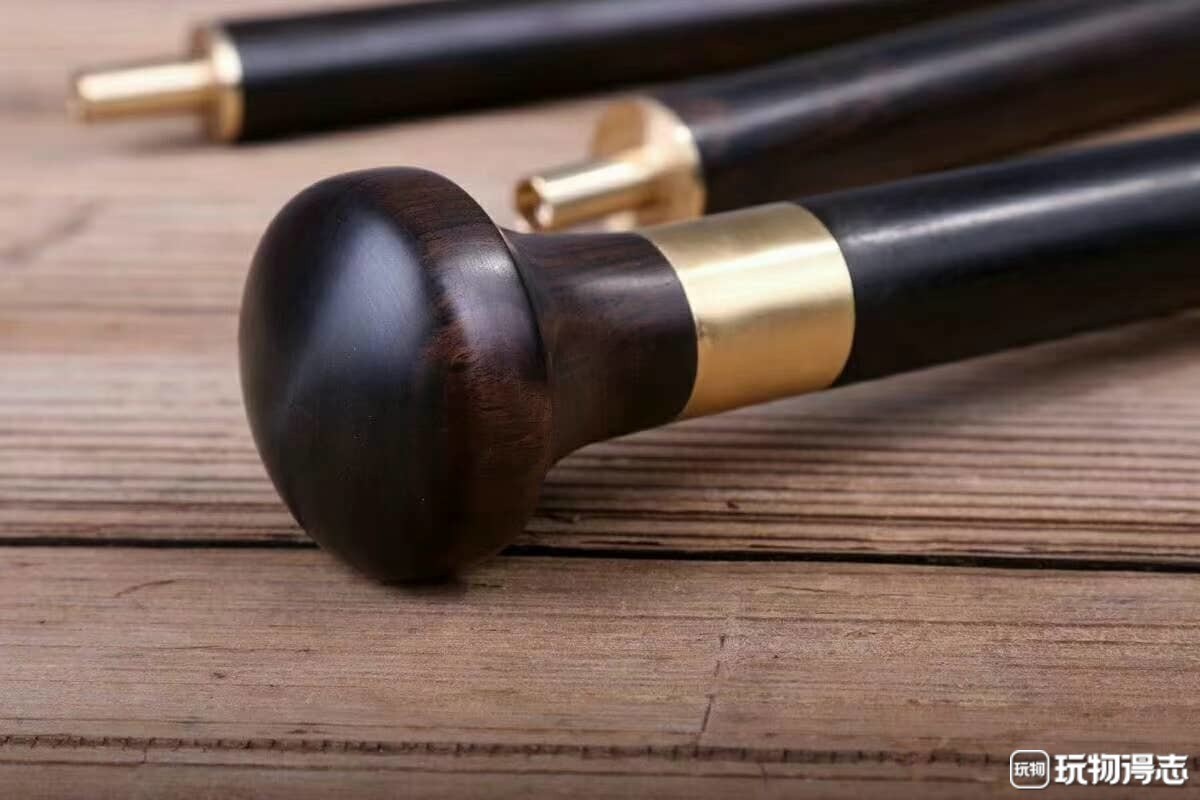 紫光檀可拆卸文明棍一支（两款任选一种）