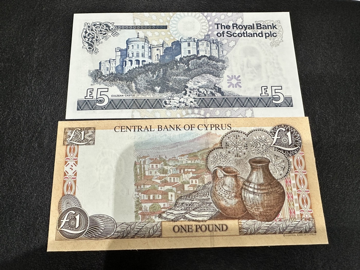 《外钞收藏家》第二百八十四期（连拍第一场） 苏格兰+塞浦路斯 两张一起 全新