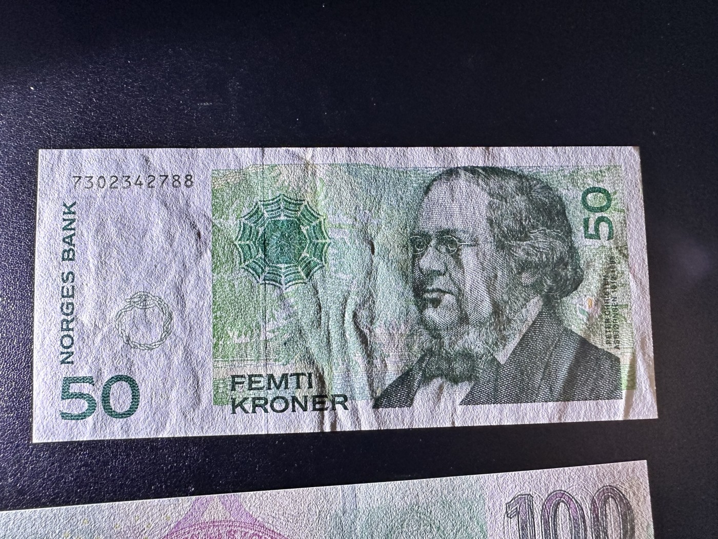 《外钞收藏家》第二百八十四期（连拍第一场） 捷克100全新+挪威50AU 两张一起