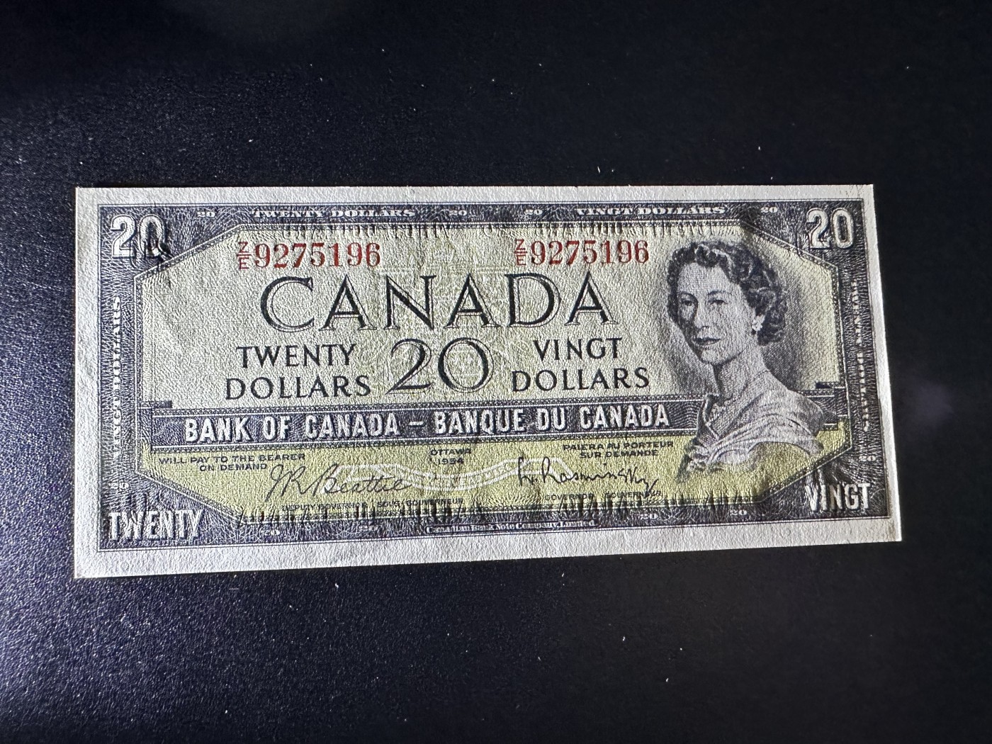 《外钞收藏家》第二百八十四期（连拍第一场） 加拿大风景版20元 全新 