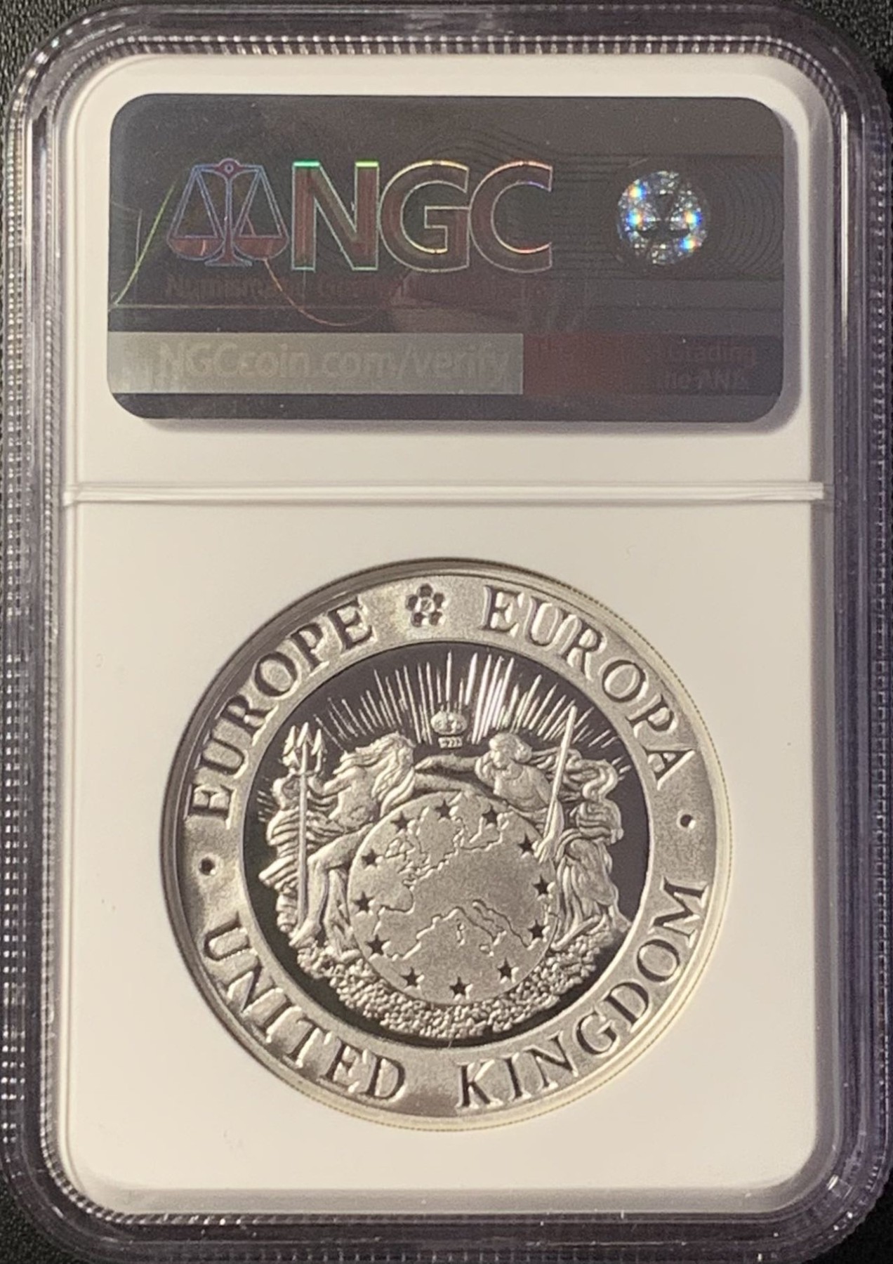 紫瑗钱币——第288期拍卖 英国 1992年 欧洲同盟 三女神 25埃居 加厚银币  精制 NGC PR68 UC