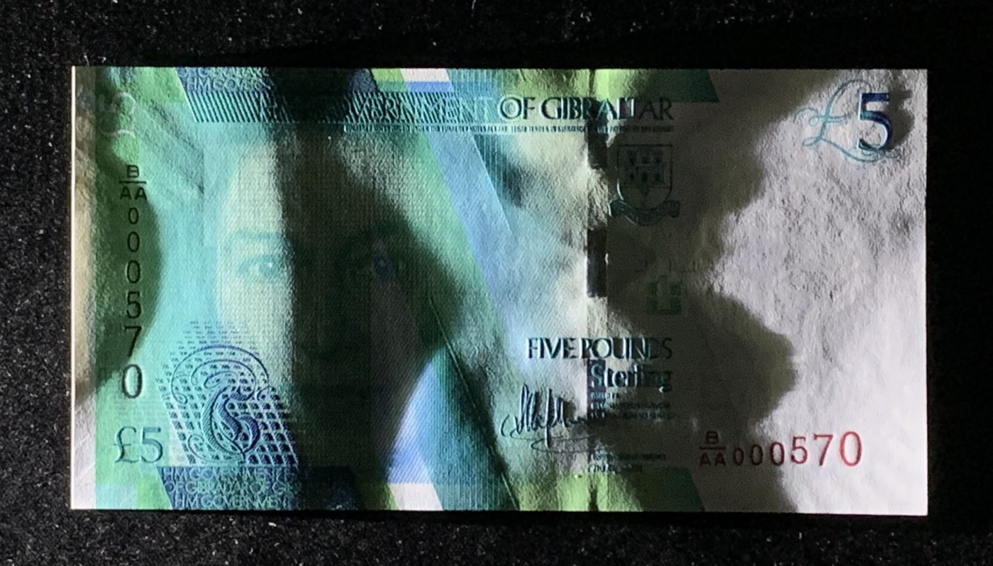 紫瑗钱币——第306期拍卖 【百位号】直布罗陀 2020年 伊丽莎白二世 5磅 UNC