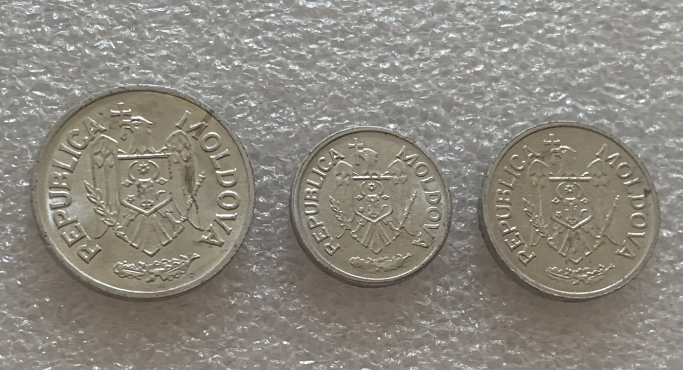 瓶子🏺散币纸币第2期  摩尔多瓦3枚