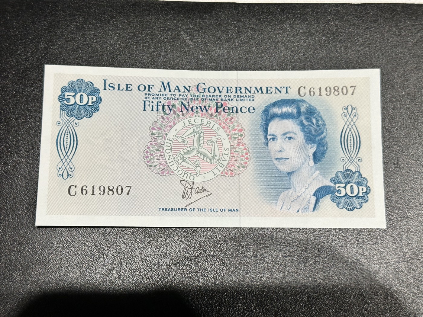 《外钞收藏家》第二百八十五期（连拍第二场）英国及英属专场 马恩岛50便士 全新