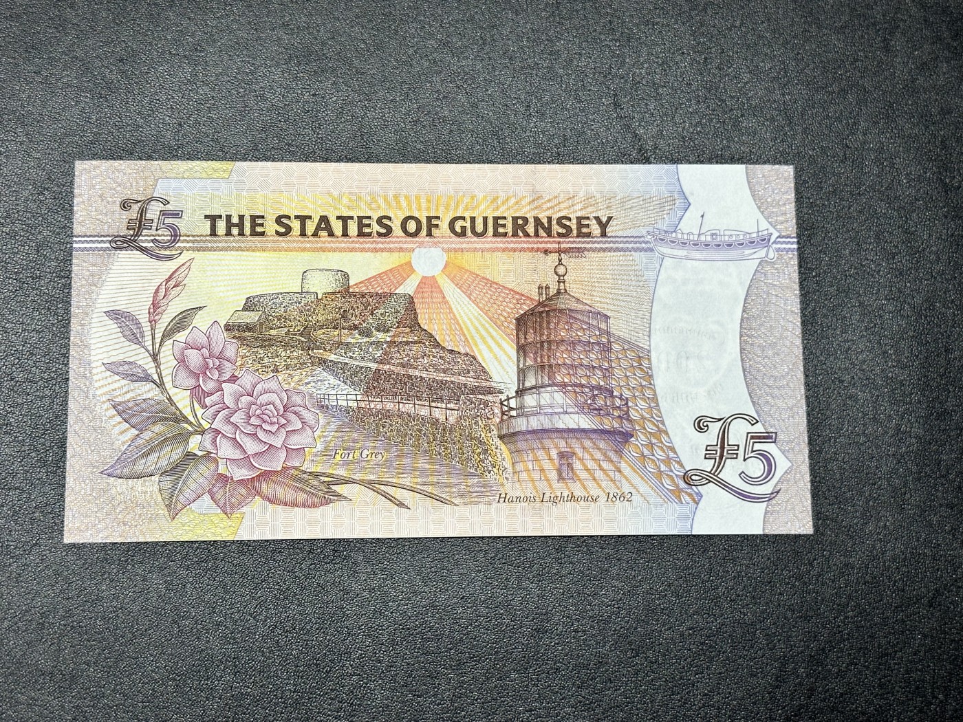 《外钞收藏家》第二百八十五期（连拍第二场）英国及英属专场 格恩西2000年5镑，千禧年纪念钞  全新 无47