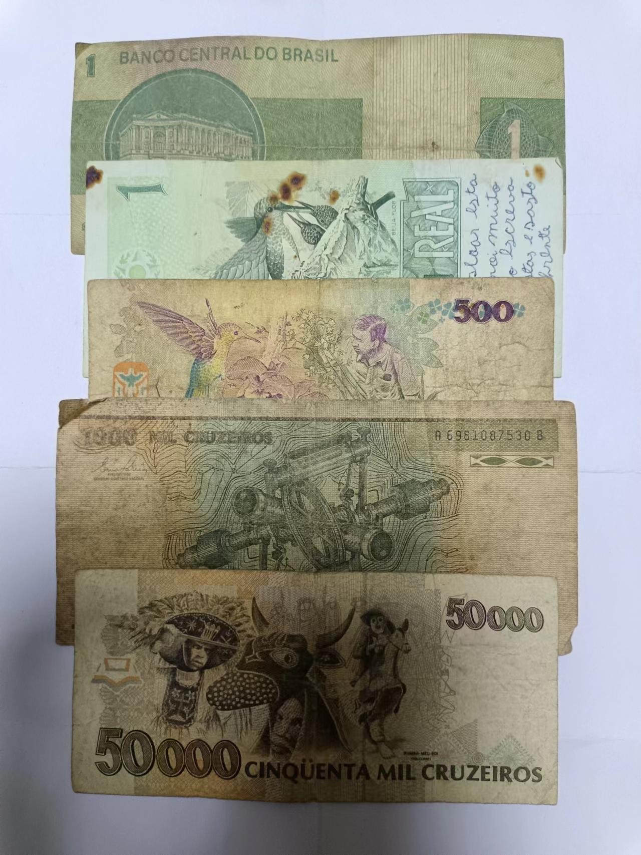 【20230719】非全新纸币第四十二场 巴西5张纸币，有裂缝和字迹