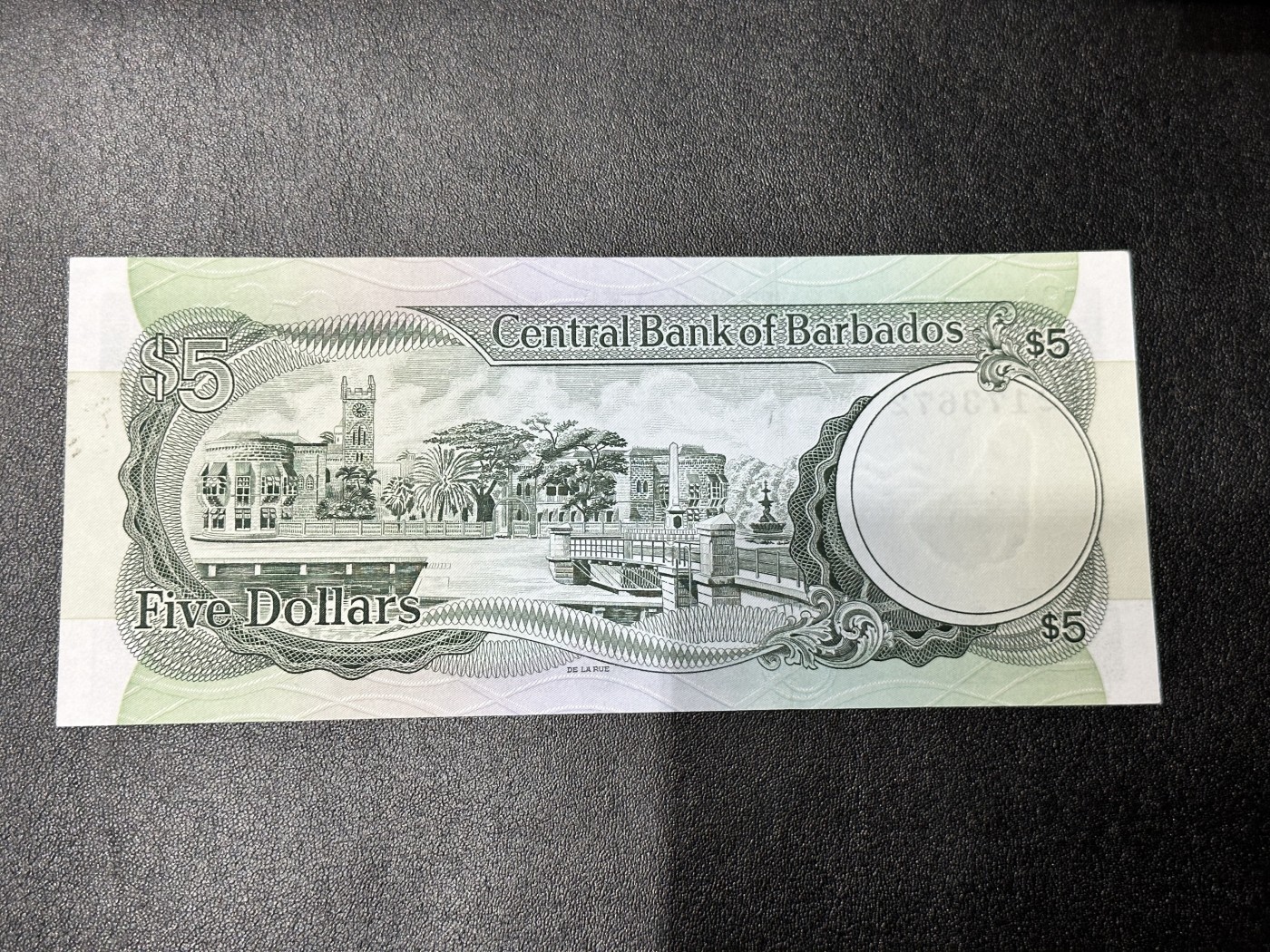 《外钞收藏家》第二百八十六期（连拍第三场） 巴巴多斯1973年5元 AU 另一个版本