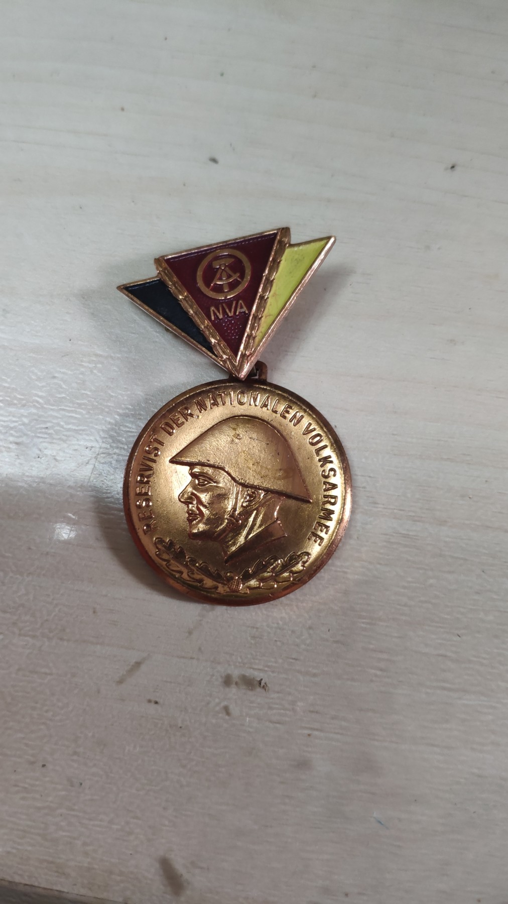 第二场拍卖 东德预备役章3