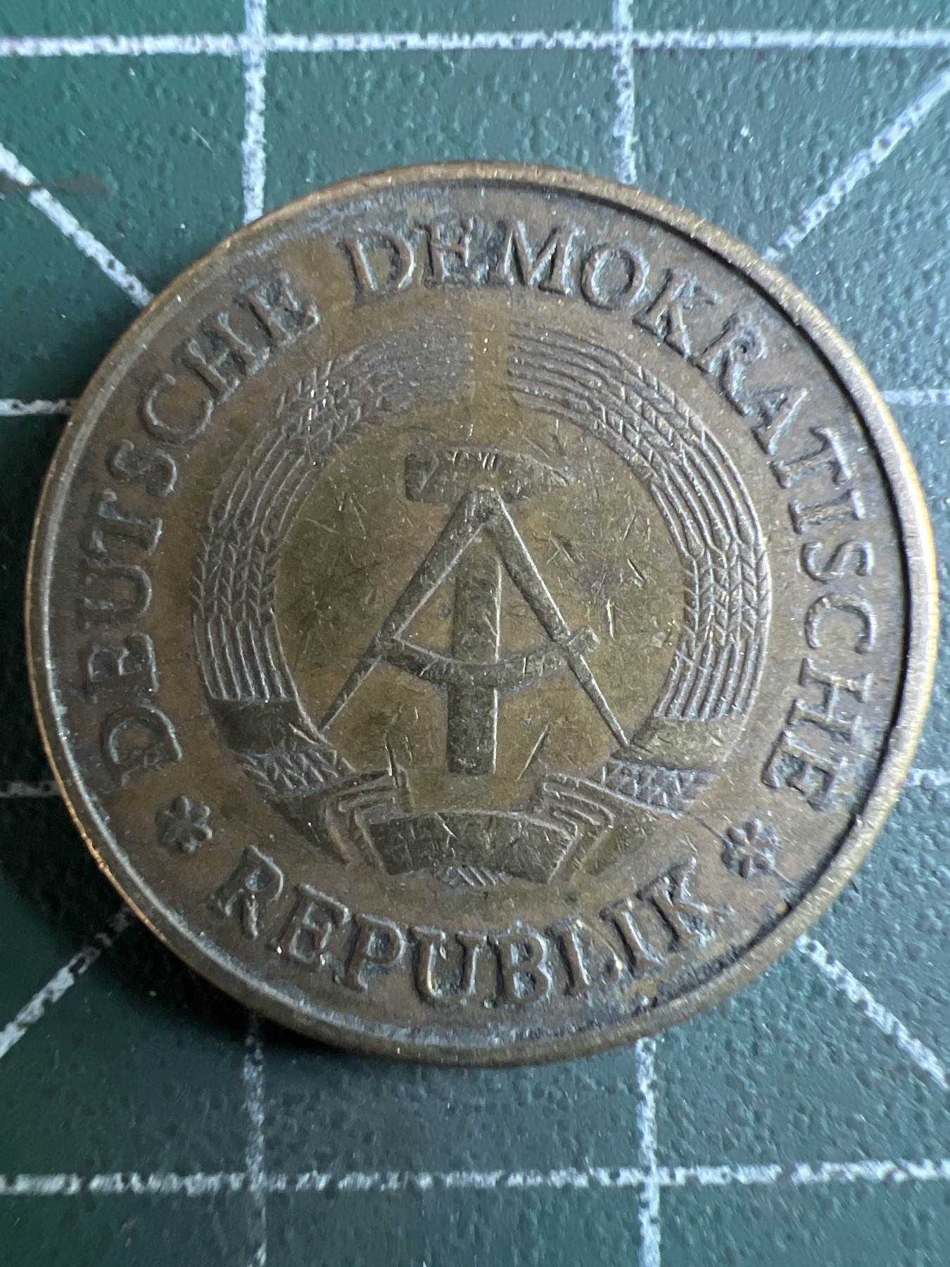 泡泡堂第363期  硬币专场 （无押金，捡漏，全场20包邮，偏远地区除外，接收代拍业务） 东德20芬尼