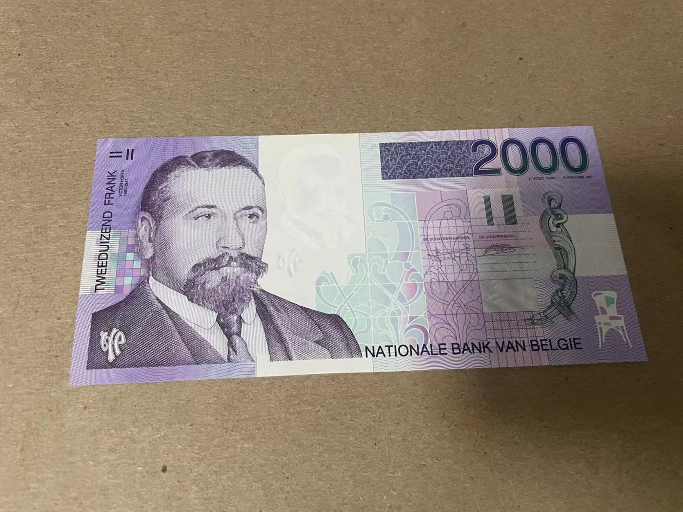 【Blue Auction】✨世界纸币精拍第347期——周日畅拍场【精】 【无47】比利时 末版 2000法郎 全新UNC