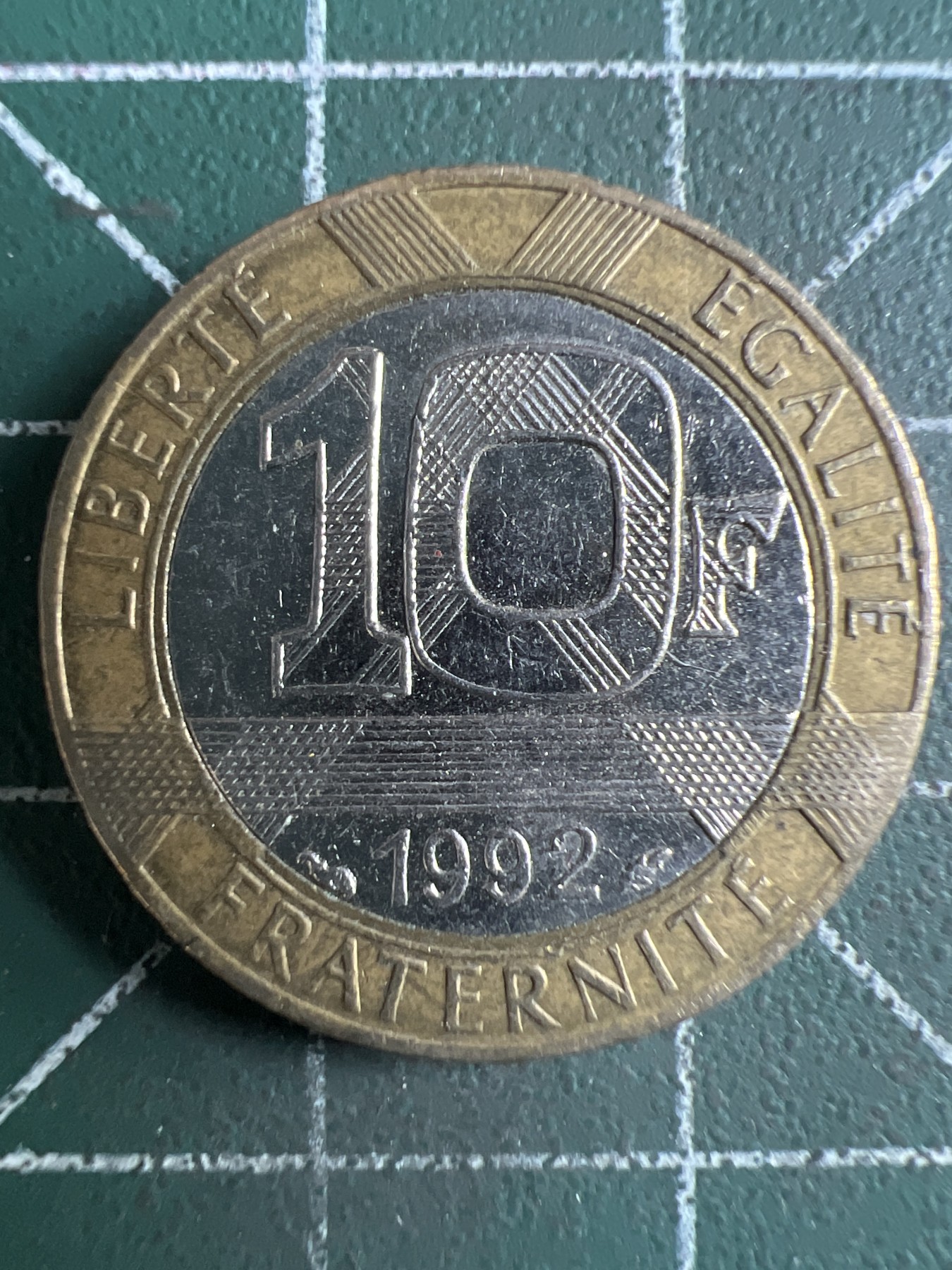 泡泡堂第362期  硬币专场 （无押金，捡漏，全场20包邮，偏远地区除外，接收代拍业务） 法国小飞人