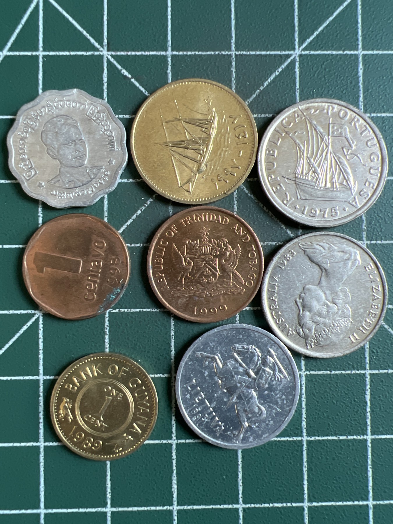 泡泡堂第363期  硬币专场 （无押金，捡漏，全场20包邮，偏远地区除外，接收代拍业务） 硬币八枚