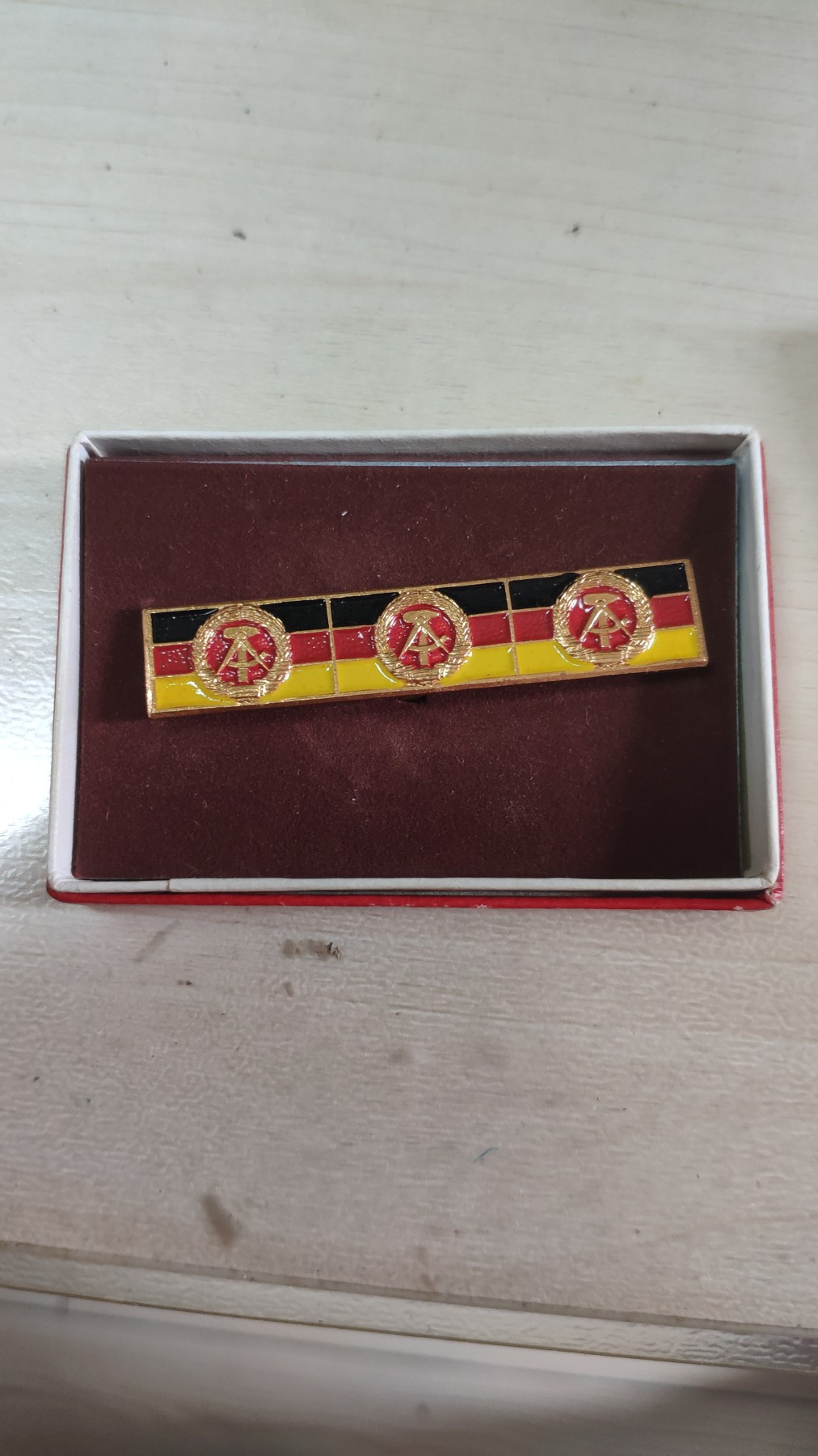 第二场拍卖 东德小章7