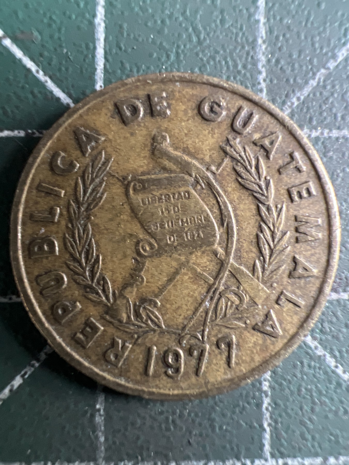 泡泡堂第362期  硬币专场 （无押金，捡漏，全场20包邮，偏远地区除外，接收代拍业务） 危地马拉一分