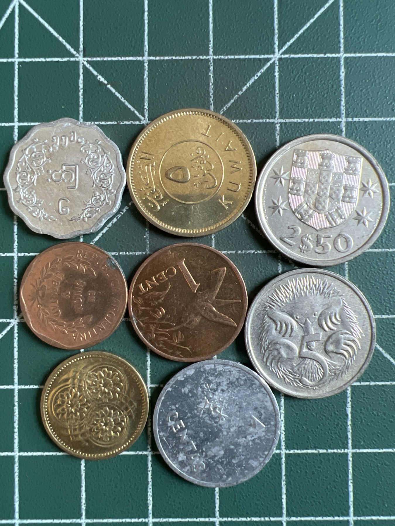 泡泡堂第363期  硬币专场 （无押金，捡漏，全场20包邮，偏远地区除外，接收代拍业务） 硬币八枚