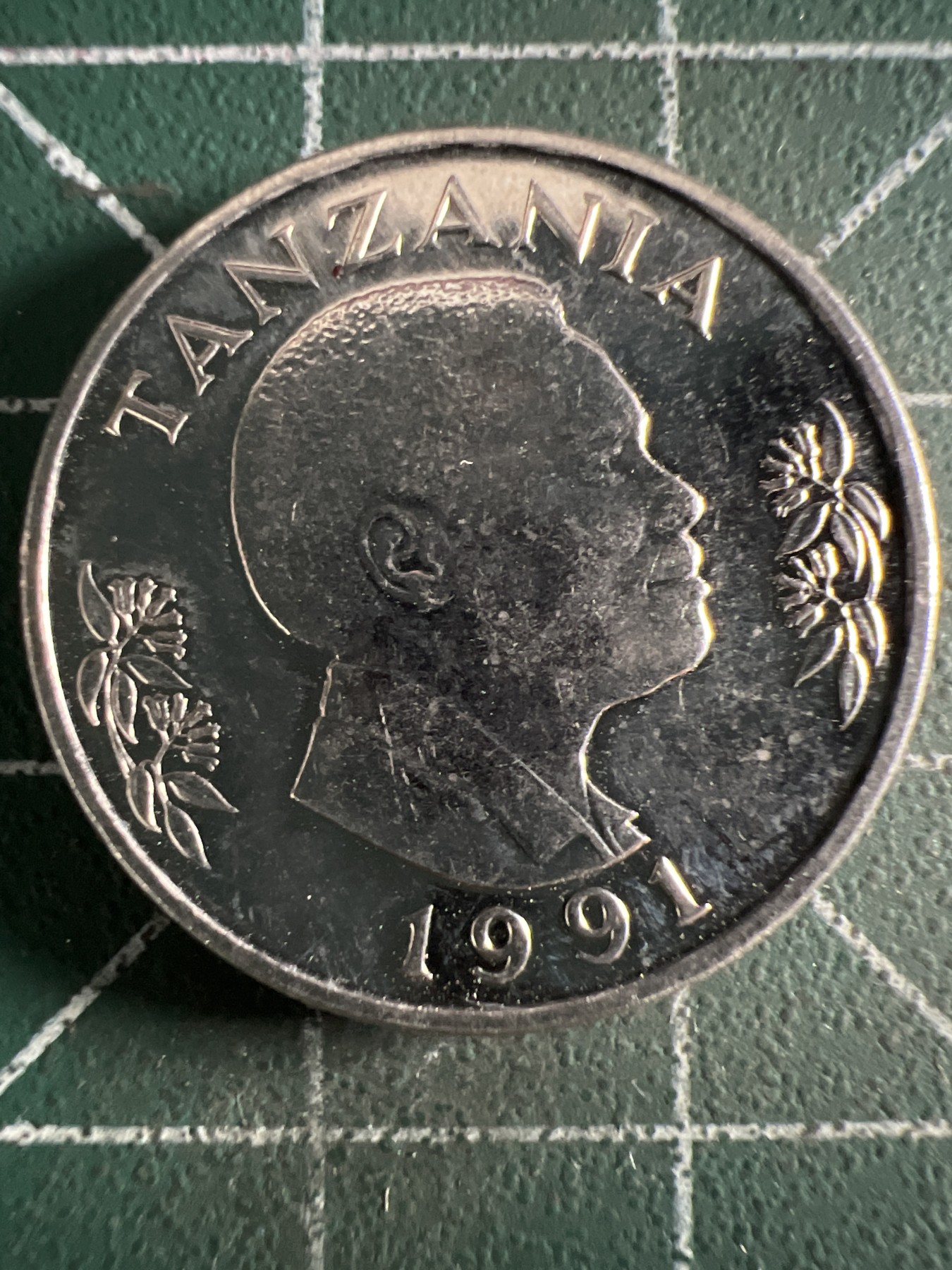 泡泡堂第378期 硬币专场 （无押金，捡漏，全场20包邮，偏远地区除外，接收代拍业务） 坦桑尼亚1先令