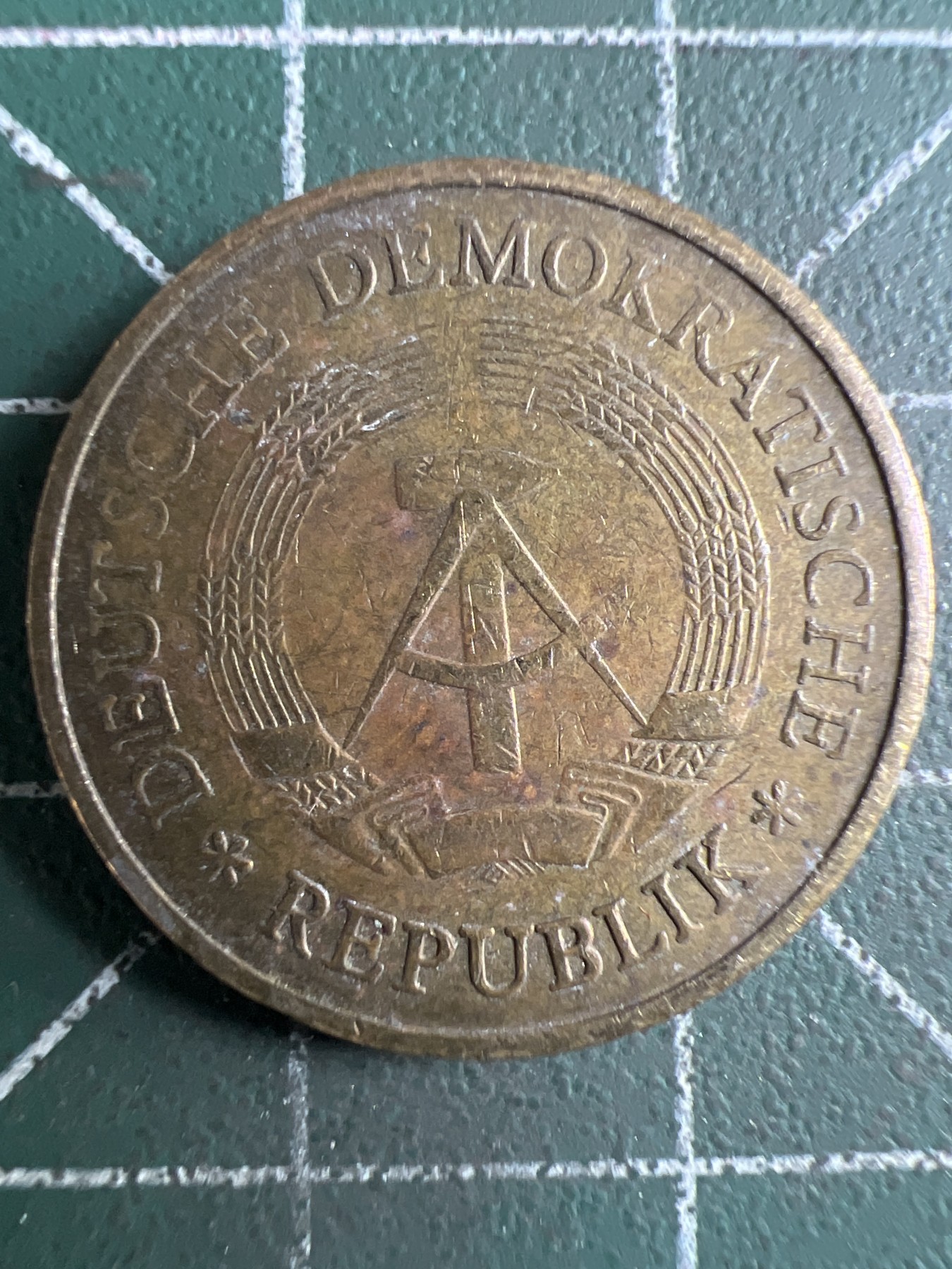 泡泡堂第378期 硬币专场 （无押金，捡漏，全场20包邮，偏远地区除外，接收代拍业务） 东德20芬尼