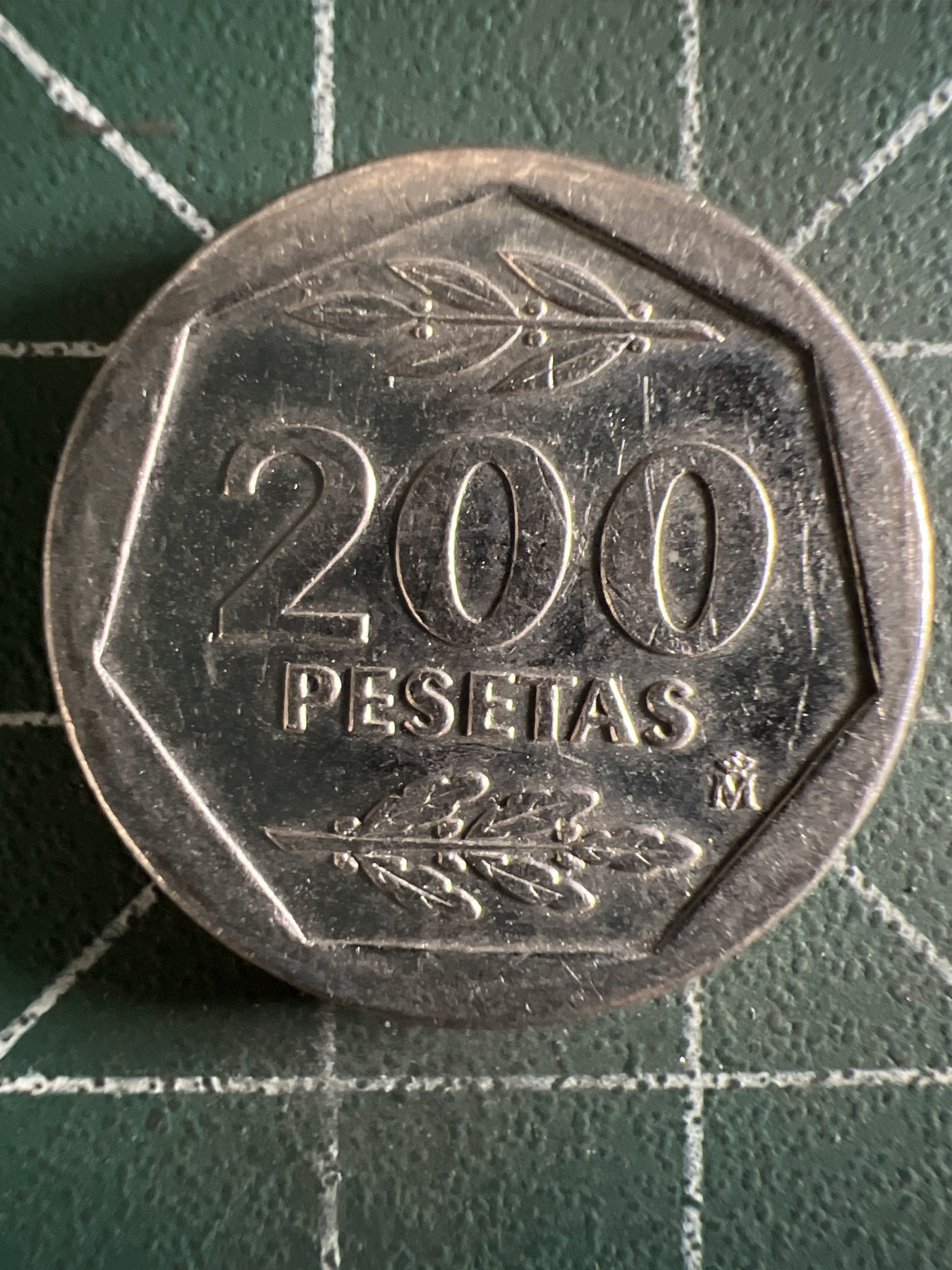 泡泡堂第378期 硬币专场 （无押金，捡漏，全场20包邮，偏远地区除外，接收代拍业务） 西班牙200比塞塔