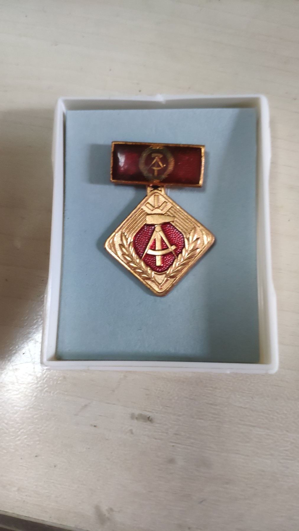 第二场拍卖 东德小章3