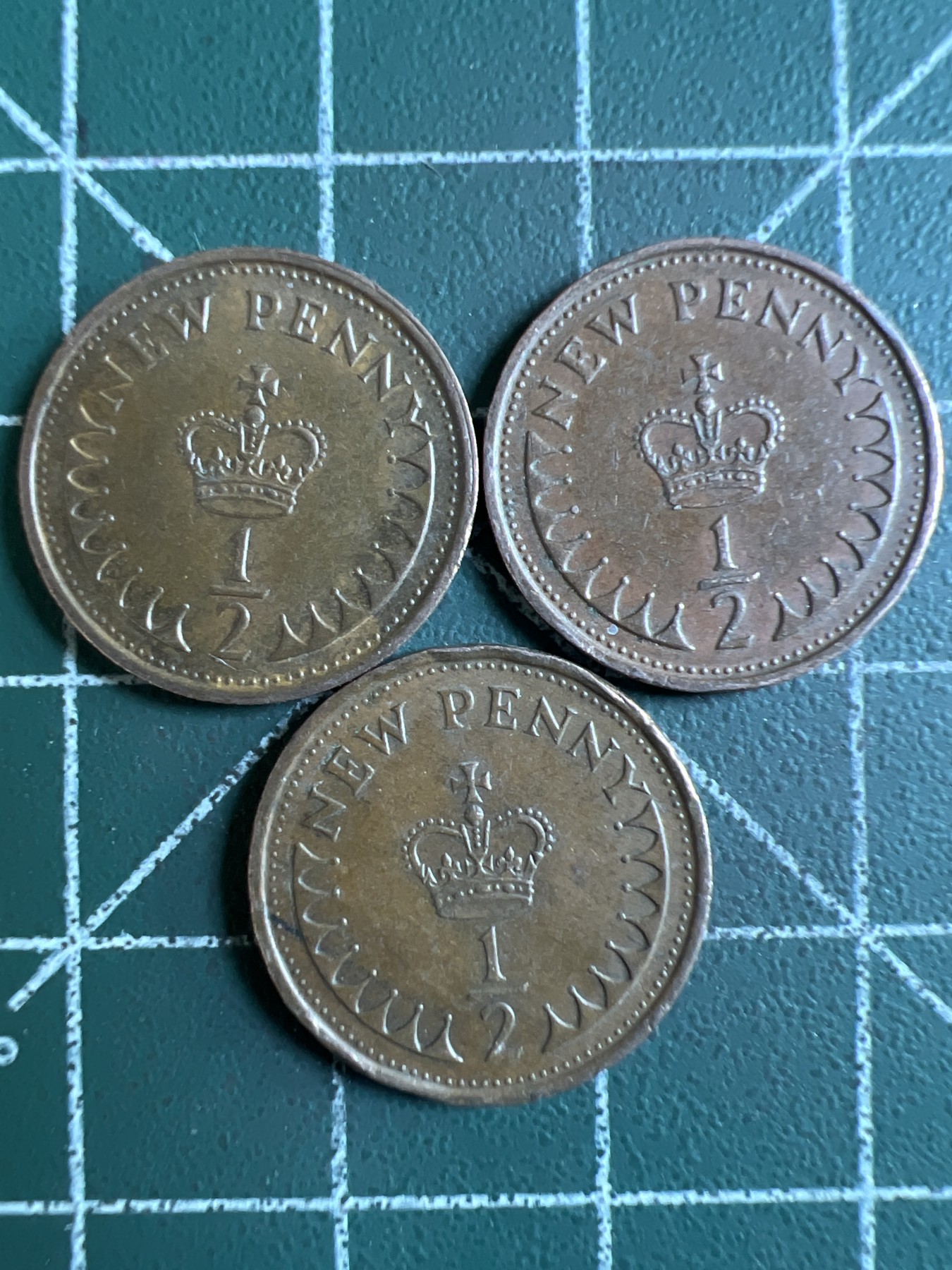 泡泡堂第363期  硬币专场 （无押金，捡漏，全场20包邮，偏远地区除外，接收代拍业务） 英国半便士三枚