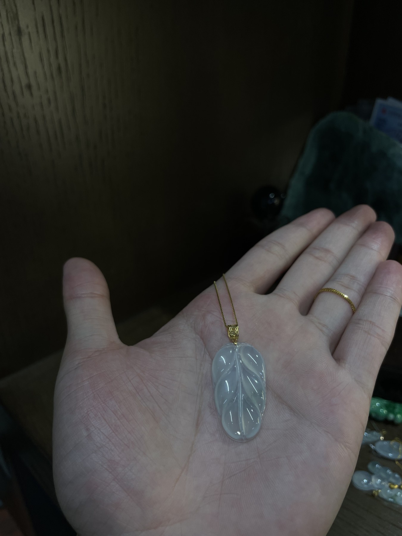 天然翡翠冰飘花叶子
