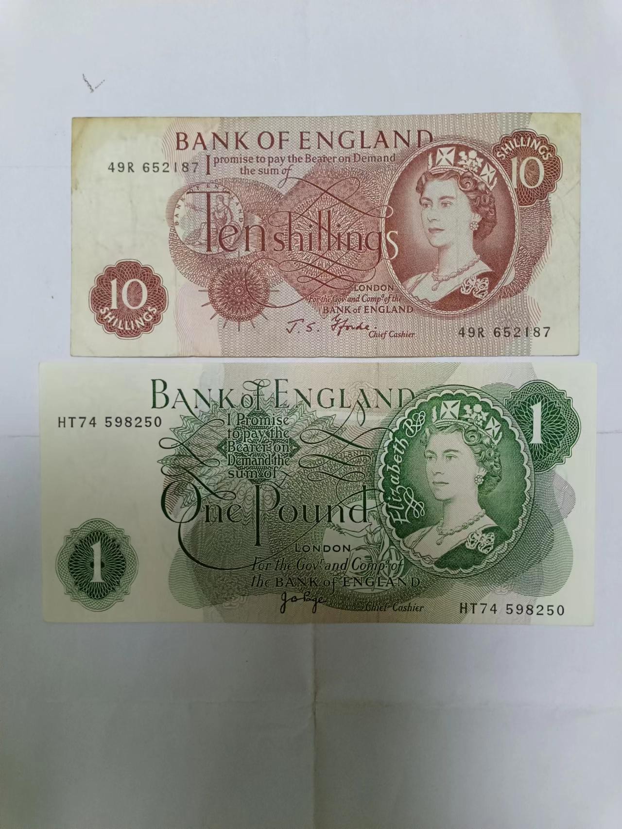 【20230722】非全新纸币第四十四场 英国C序列10先令、1镑