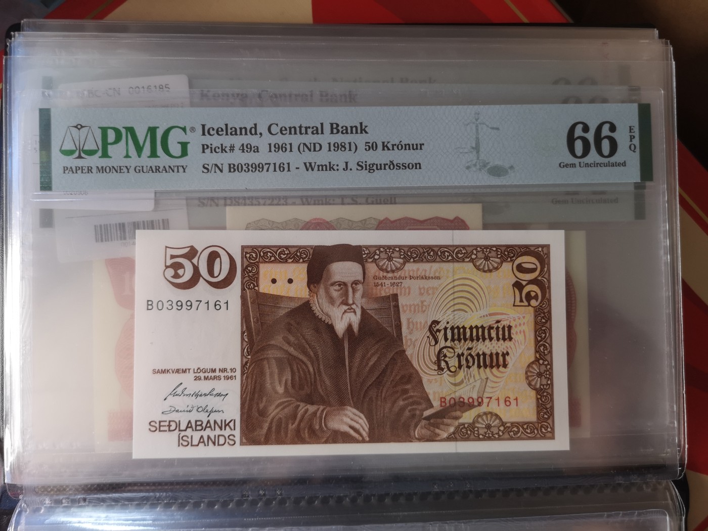 长老汇第18场纸币评级币拍卖 1961冰岛50克朗，PMG66，串号：B03997161