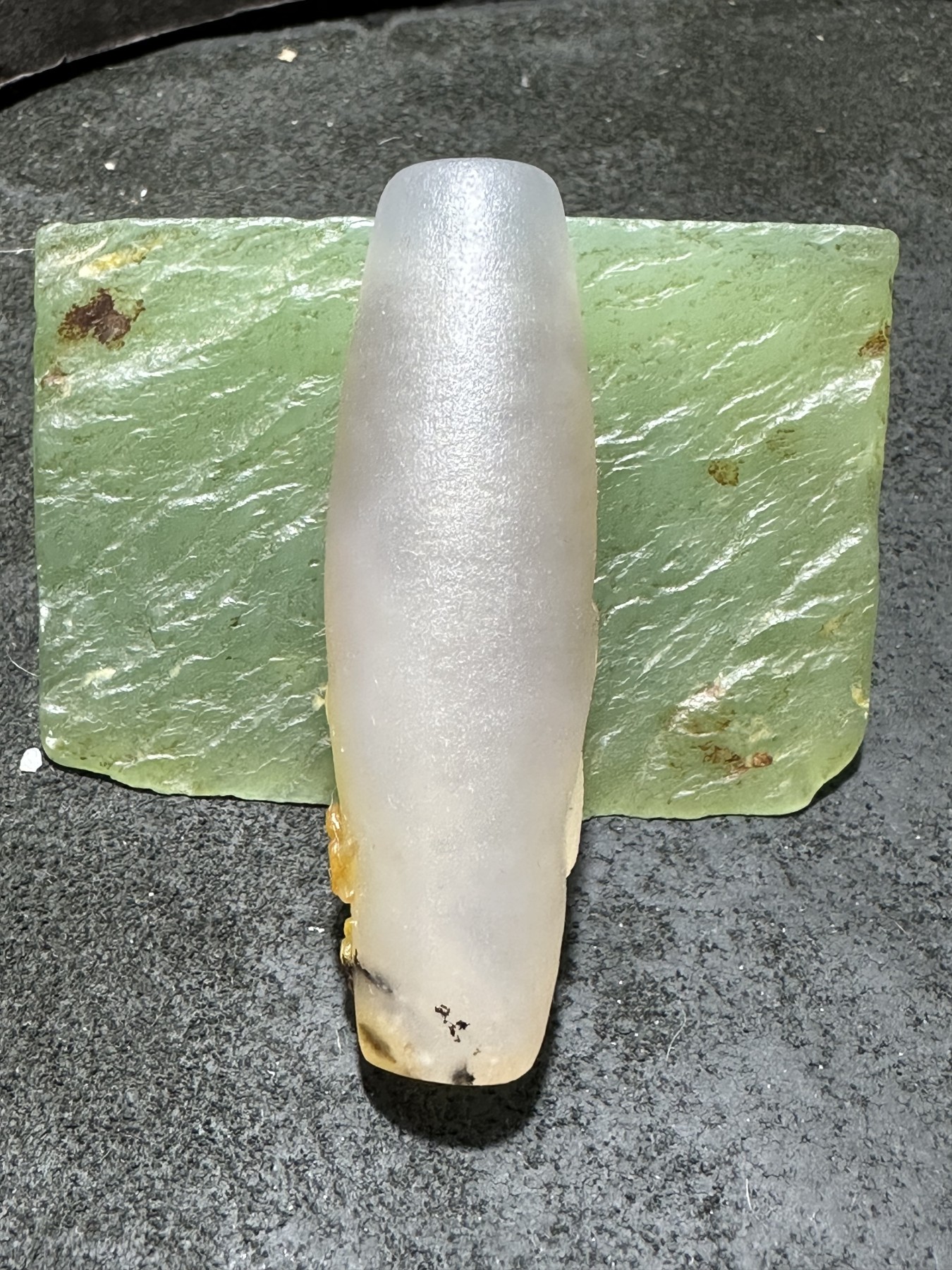 精美高玉化海洋玉髓手工俏色巧雕喜上眉梢大桶珠一个！