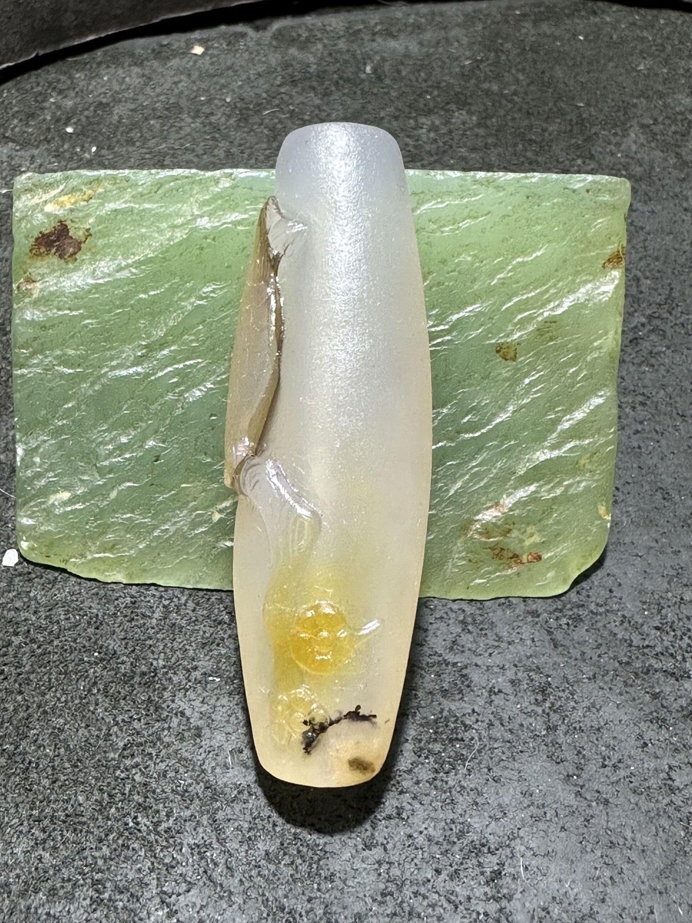 精美高玉化海洋玉髓手工俏色巧雕喜上眉梢大桶珠一个！