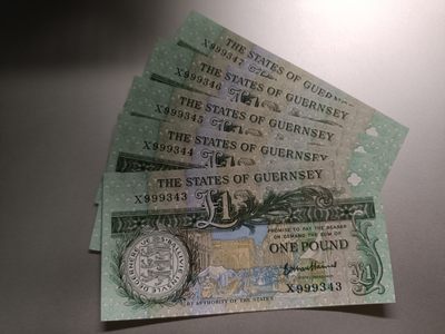 【专场20130720】欧亚大观第VI期——亚太地区钞/币专场 - 【拍品003】根西岛2013版1镑全新UNC批量五张连号