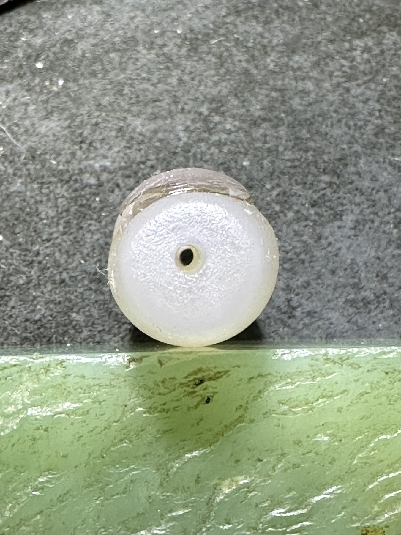 精美高玉化海洋玉髓手工俏色巧雕喜上眉梢大桶珠一个！