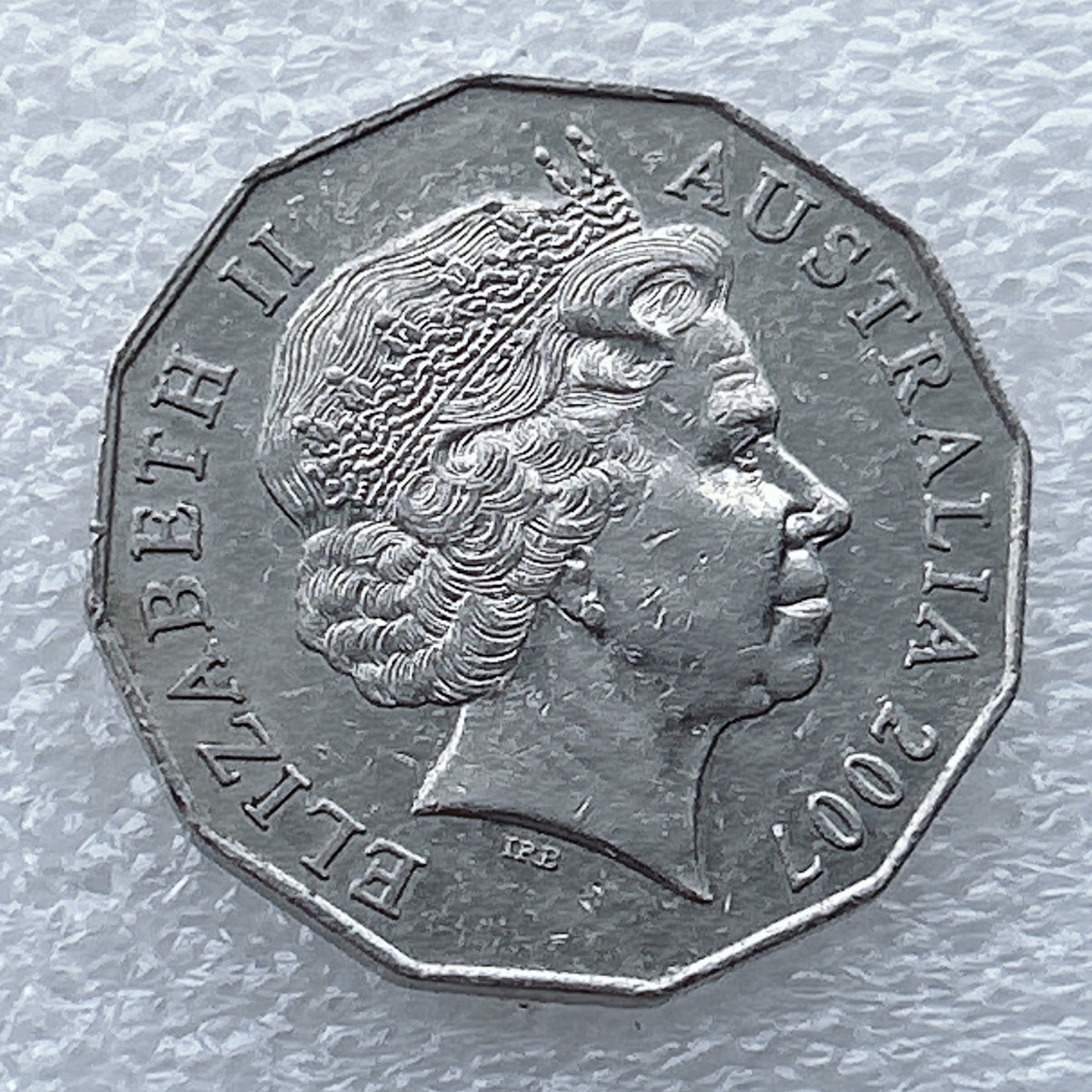 全场一元起拍 世界钱币散币场 第九期 2007年澳大利亚50分女王大硬币 老年版 袋鼠鸵鸟