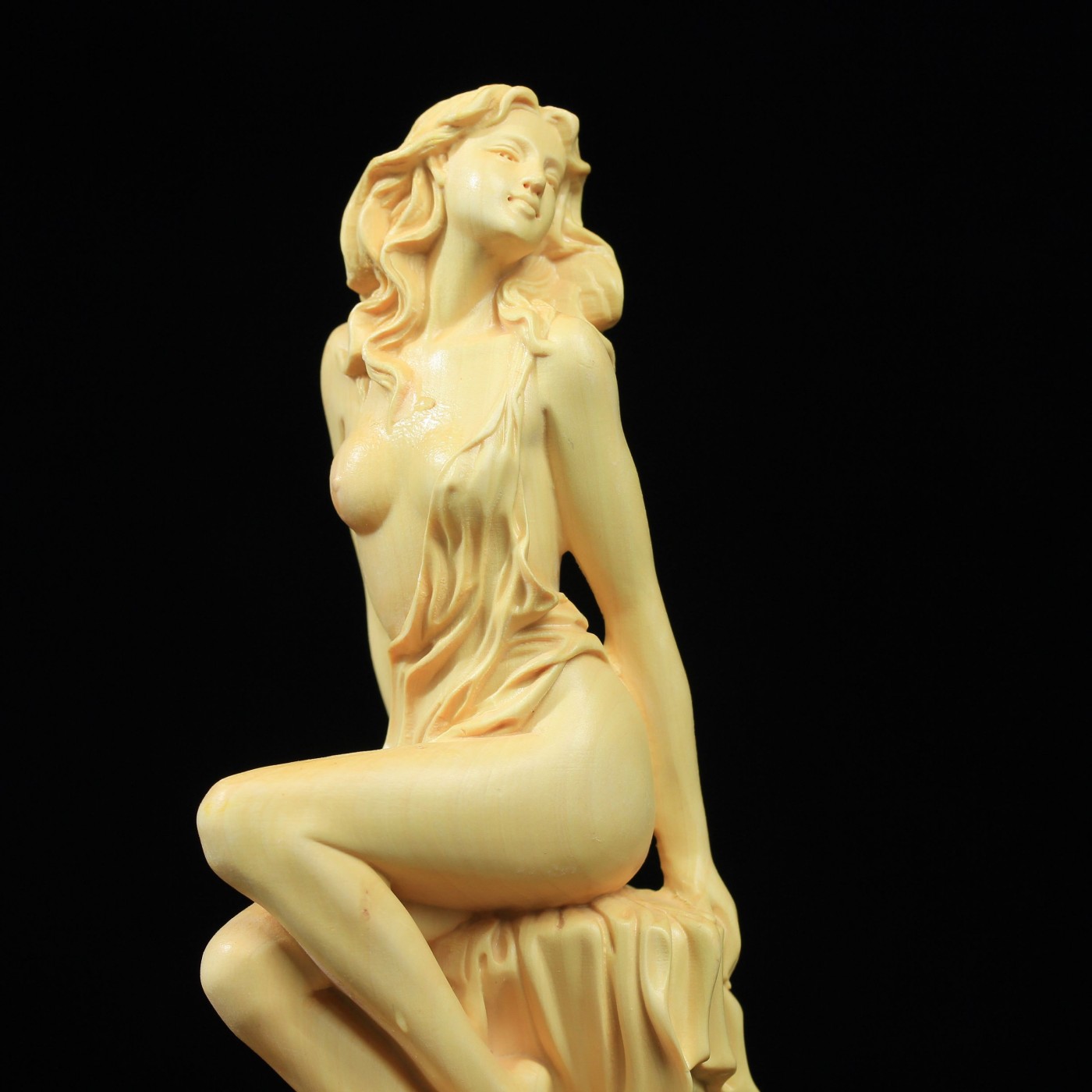 黄杨木美女摆件